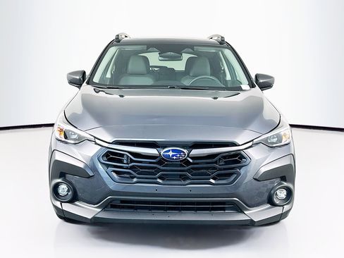 Used 2024 Subaru Crosstrek 2.0i Premium image 2