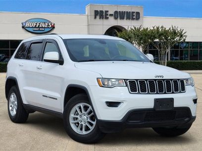 Used 2019 Jeep Grand Cherokee Laredo