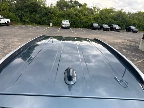 Used 2019 Honda Pilot Touring image 9