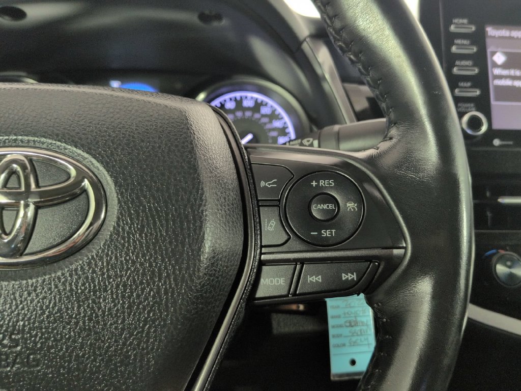 Used 2022 Toyota Camry SE FWD image 40