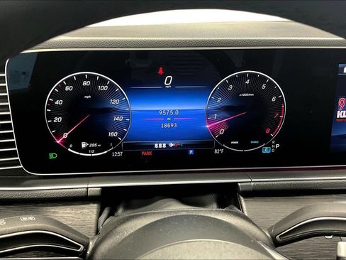 Used 2025 Mercedes-Benz GLE 350 4MATIC image 22