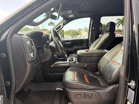 Used 2023 GMC Sierra 2500 AT4 w/ AT4 Preferred Package AWD/4WD image 20