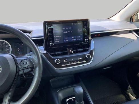 Used 2022 Toyota Corolla LE FWD image 7