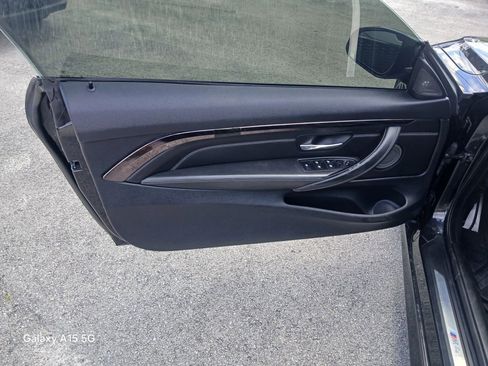 Used 2015 BMW M4 Convertible RWD image 13