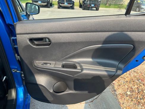 Used 2020 Nissan Versa S FWD image 23