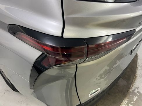 Used 2024 Toyota Sienna XLE image 41