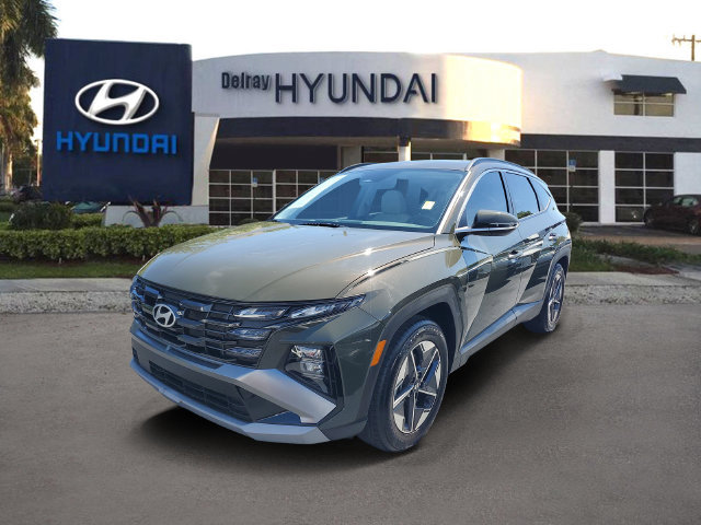 Certified 2025 Hyundai Tucson SEL FWD image 2