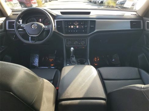 Used 2019 Volkswagen Atlas SE w/ Towing Package image 14