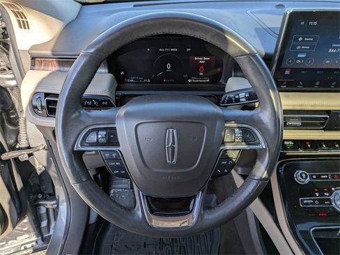 Used 2022 Lincoln Nautilus Reserve w/ Monochromatic Package image 9