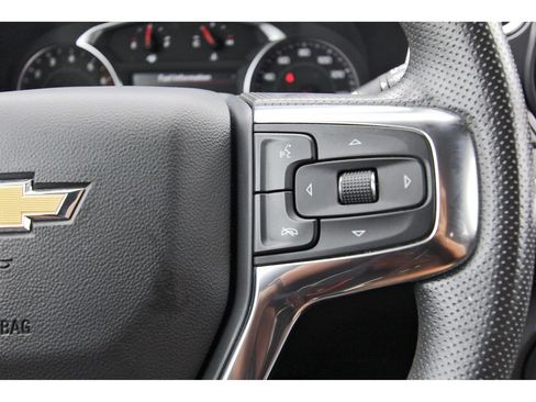 Used 2024 Chevrolet Blazer LT w/ Convenience Package FWD image 16