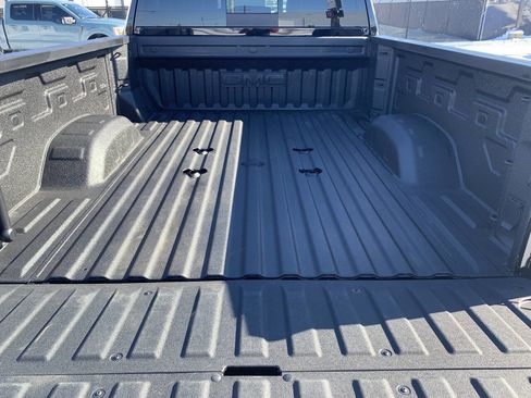 Used 2025 GMC Sierra 2500 Denali w/ Denali Reserve Package image 10