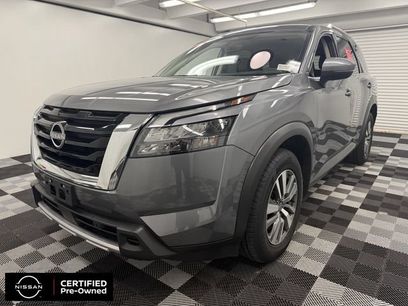 Certified 2025 Nissan Pathfinder SL