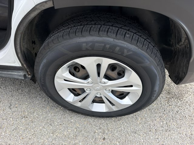 Used 2024 Chevrolet Trax LS FWD image 12