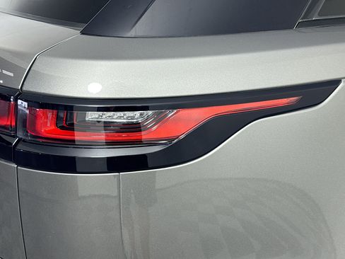 Used 2019 Land Rover Range Rover Velar R-Dynamic HSE AWD/4WD image 33