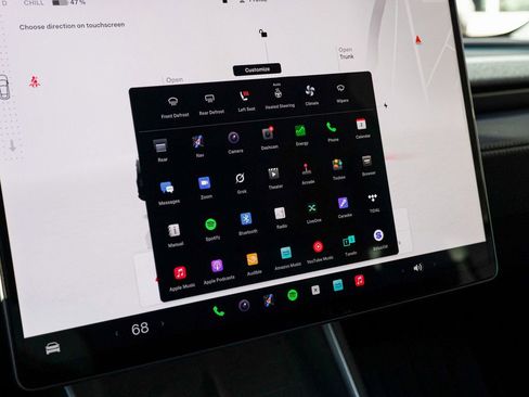 Used 2026 Tesla Model Y Long Range image 19