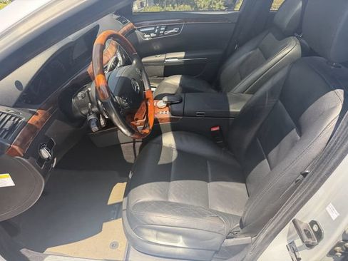 Used 2010 Mercedes-Benz S 550 image 22