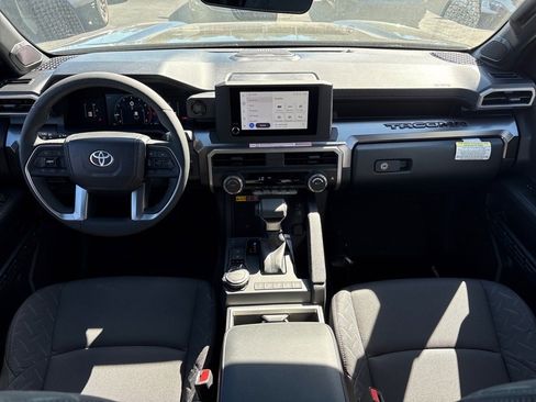 New 2025 Toyota Tacoma SR5 image 9