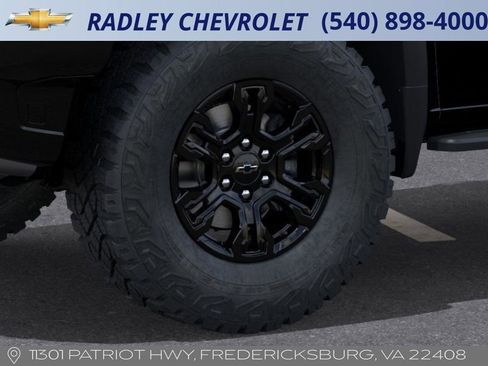 New 2026 Chevrolet Silverado 1500 ZR2 image 9