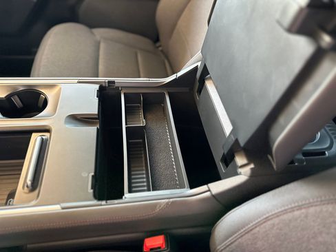 New 2025 Ford Expedition Active image 34