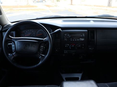 Used 2001 Dodge Dakota SLT image 16