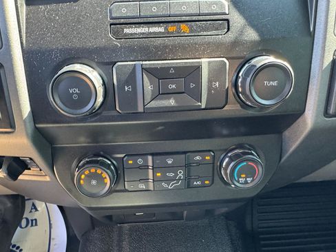 Used 2019 Ford F250 XL w/ Power Equipment Group AWD/4WD image 37
