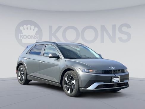 New 2025 Hyundai Ioniq 5 SEL image 10