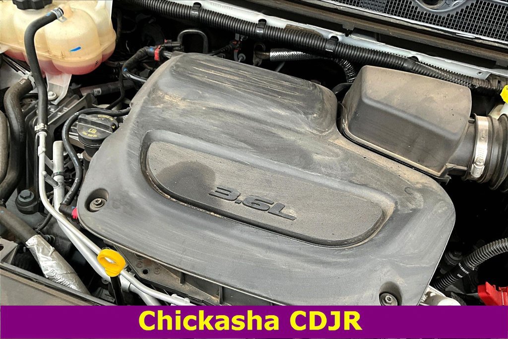 Used 2025 Chrysler Pacifica Select FWD image 31