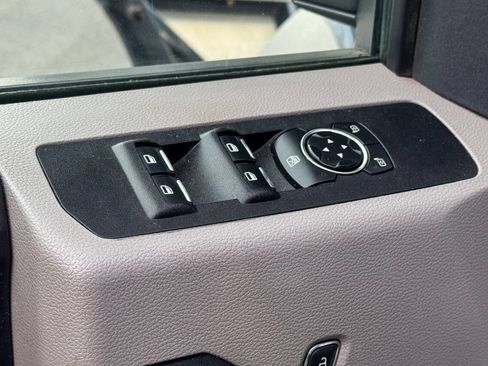 Used 2020 Ford F450 XL w/ Power Equipment Group image 21