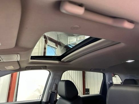 Used 2024 Honda CR-V EX-L image 35