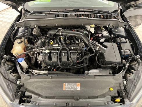 Certified 2020 Ford Fusion SE image 32