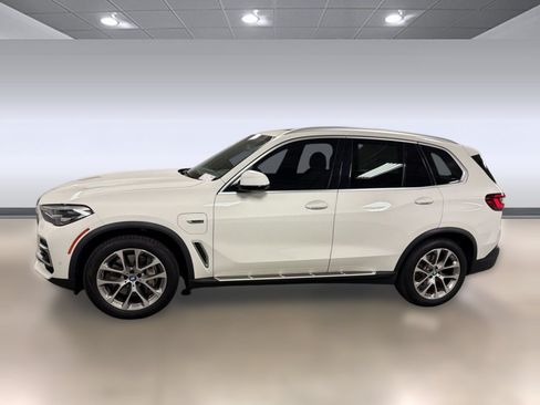 Used 2023 BMW X5 xDrive45e AWD/4WD image 2