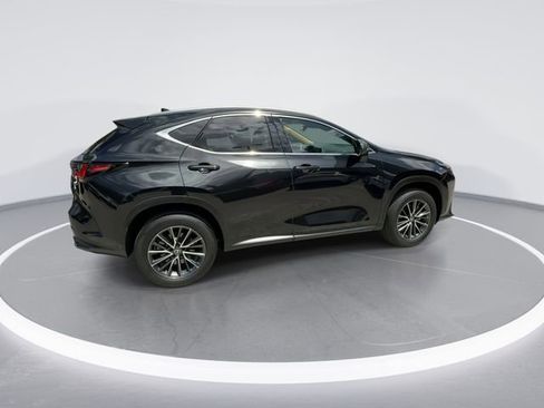 Used 2025 Lexus NX 250 FWD w/ Premium Package image 8