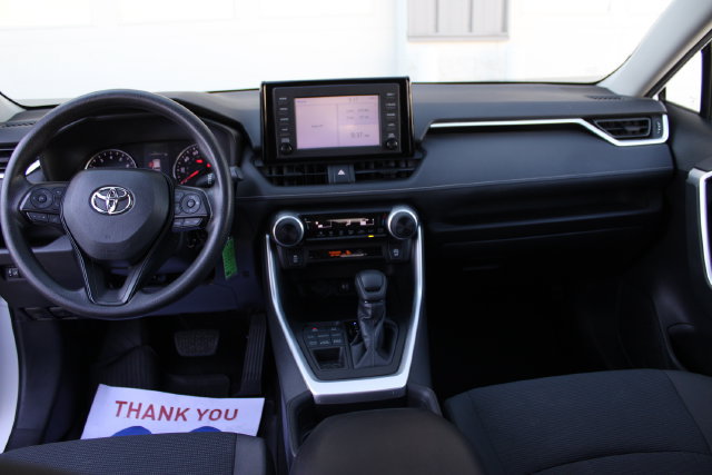 Used 2019 Toyota RAV4 LE w/ Carpet Mat Package AWD/4WD image 23