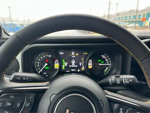 Used 2024 Jeep Wrangler Sport S w/ Convenience Group image 15