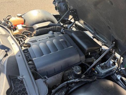 Used 2006 Pontiac Solstice Convertible w/ Premium Package RWD image 23