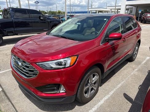 Used 2022 Ford Edge SEL w/ Convenience Package AWD/4WD image 3