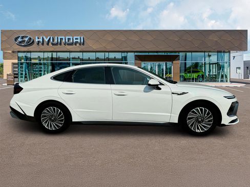 New 2025 Hyundai Sonata SEL image 9