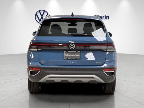 New 2026 Volkswagen Taos SE AWD/4WD image 4