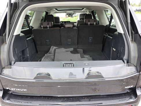 Certified 2025 Ford Expedition Max Platinum w/ Platinum Ultimate Package AWD/4WD image 19
