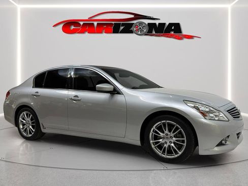 Used 2011 INFINITI G37 Journey w/ Premium Pkg image 13
