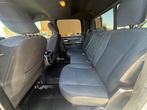 Used 2020 RAM 2500 Big Horn w/ Level 2 Equipment Group AWD/4WD image 19