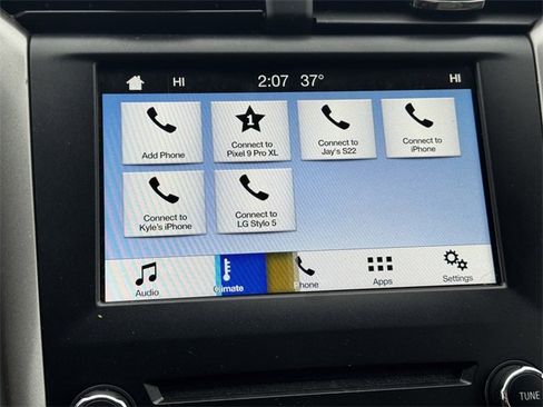 Used 2017 Ford Fusion SE w/ Fusion SE Technology Package image 29