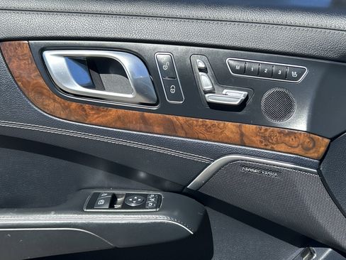 Used 2013 Mercedes-Benz SL 550 image 20