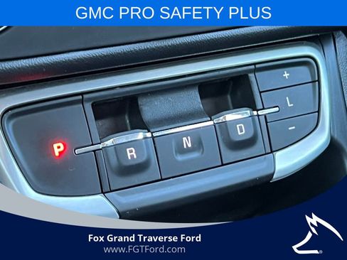 Used 2022 GMC Terrain SLE w/ Driver Convenience Package FWD image 24