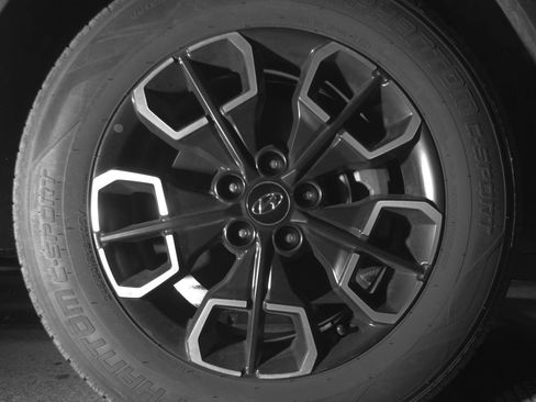 Used 2022 Hyundai Santa Cruz SEL w/ Activity Package AWD/4WD image 11