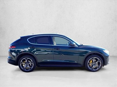 Used 2019 Alfa Romeo Stelvio Ti Lusso w/ Quick Order Package 22X Lusso image 5