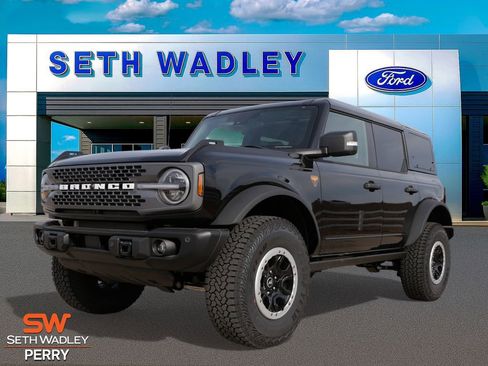 New 2025 Ford Bronco Badlands image 7