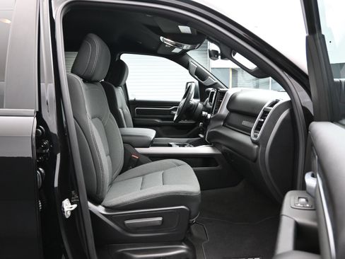 Used 2024 RAM 1500 Big Horn AWD/4WD image 13