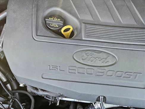 Used 2018 Ford Escape SE FWD image 21