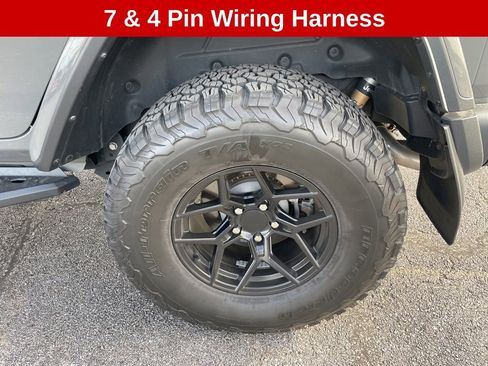 Used 2022 Jeep Wrangler Unlimited Rubicon w/ Trailer Tow Package image 11